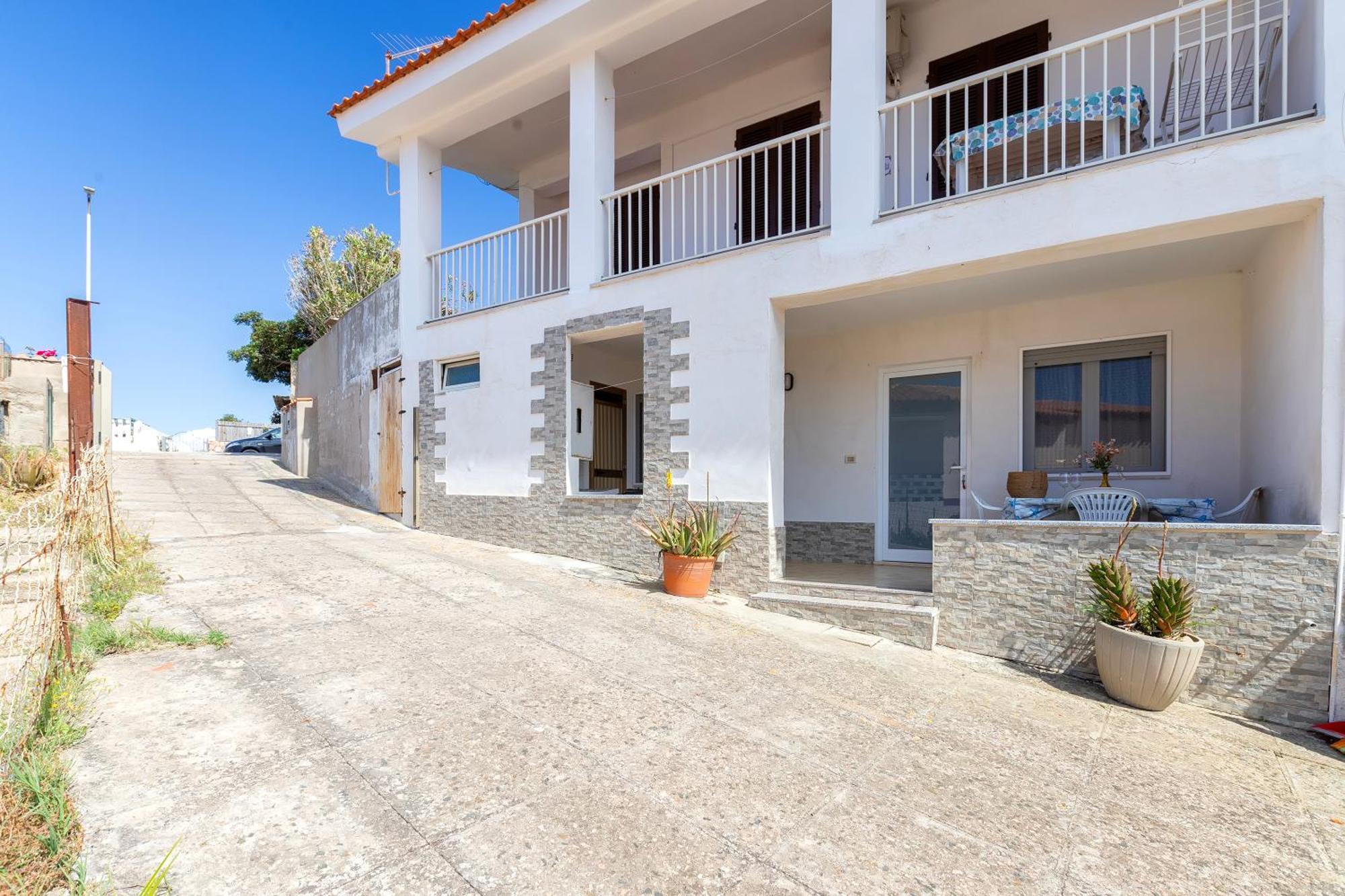Casa Vacanze Patrizia Valledoria  Exterior photo